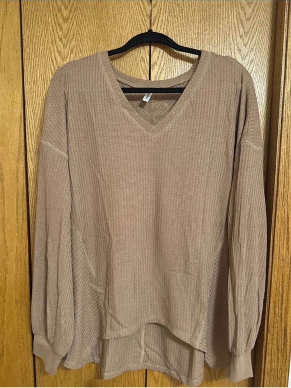 Waffle knit VNeck shirt